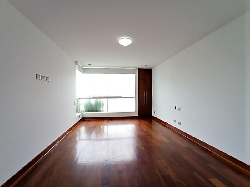 Pent-house Dúplex en Alquiler Zona Exclusiva San Isidro 4 Dormitorios $5,500 A.C. 410 mt.