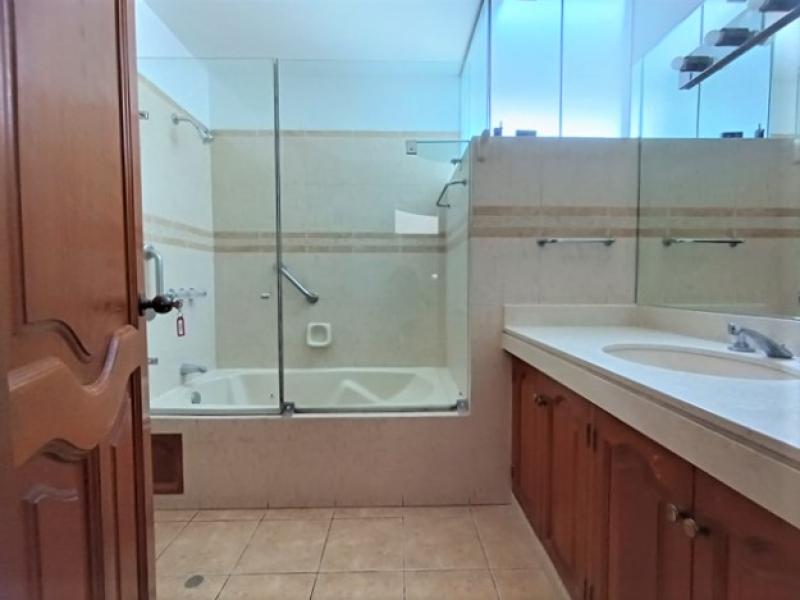 Dpto. en Venta CHACARILLA  Surco Zona Exclusiva 3 Dorm. A.C. 214.40 $350,000