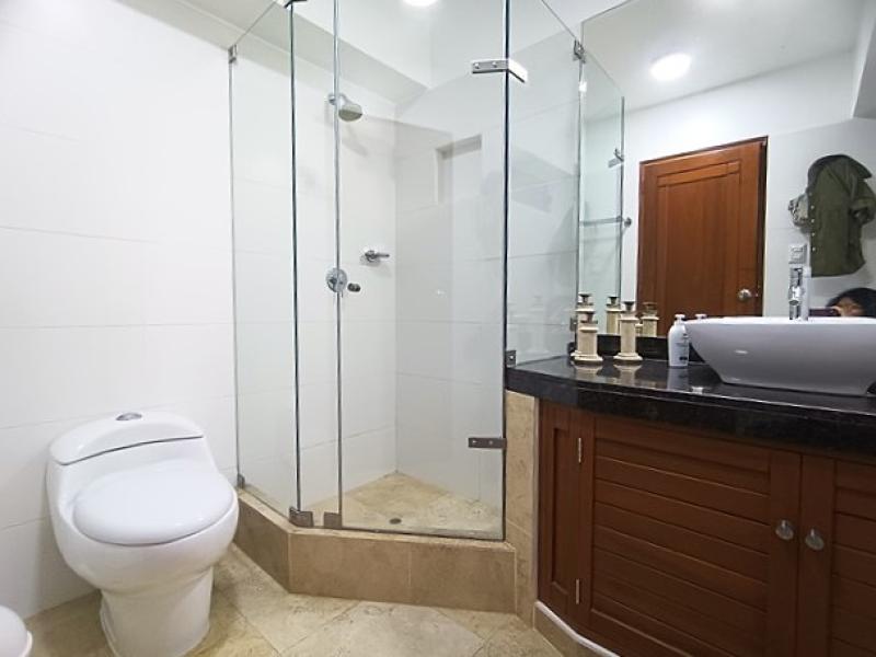Exclusivo Departamento en Malecon Miraflores Frente al Mar en Venta 3 Dorm. A.C. 184 mt.