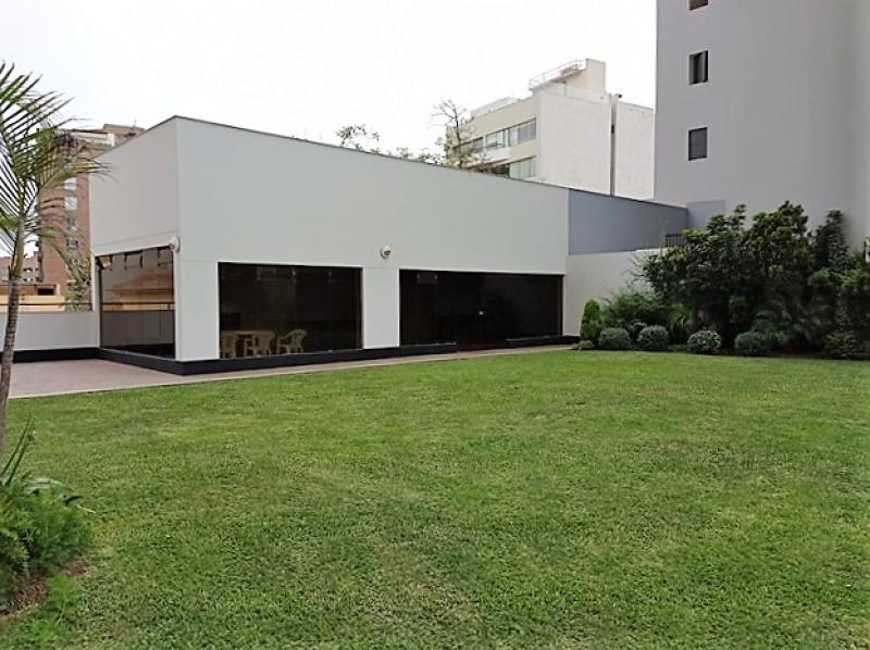 Departamento en Venta Zona Exclusiva de San Isidro Frente al Golf $678,400 A.C 212 mt