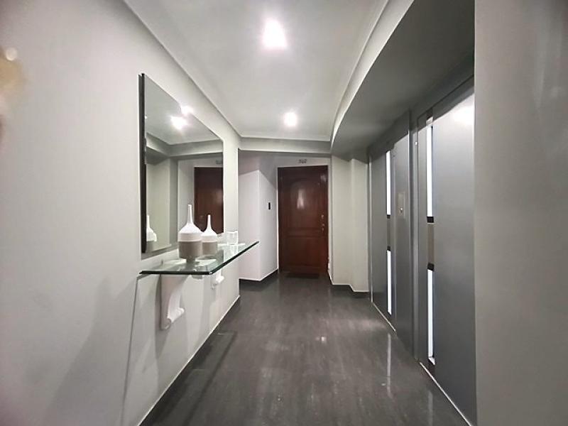 Exclusivo Departamento en Malecon Miraflores Frente al Mar en Venta 3 Dorm. A.C. 184 mt.