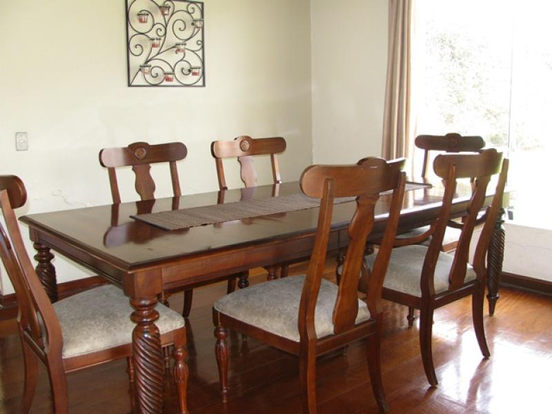 Magnifica Residencia en Venta Frente al Club La Laguna La Molina 5 Dormitorios A.T. 766