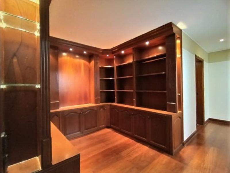 Dpto. en Venta CHACARILLA  Surco Zona Exclusiva 3 Dorm. A.C. 214.40 $350,000