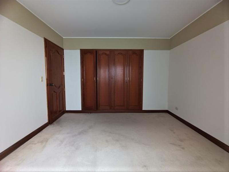 Dpto. en Venta CHACARILLA  Surco Zona Exclusiva 3 Dorm. A.C. 214.40 $350,000
