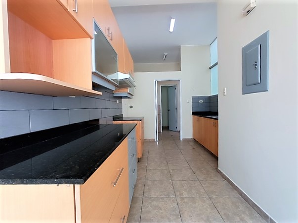 Departamento en Alquiler Chacarilla San Borja Zona Exclusiva 3 dormitorios $1,000