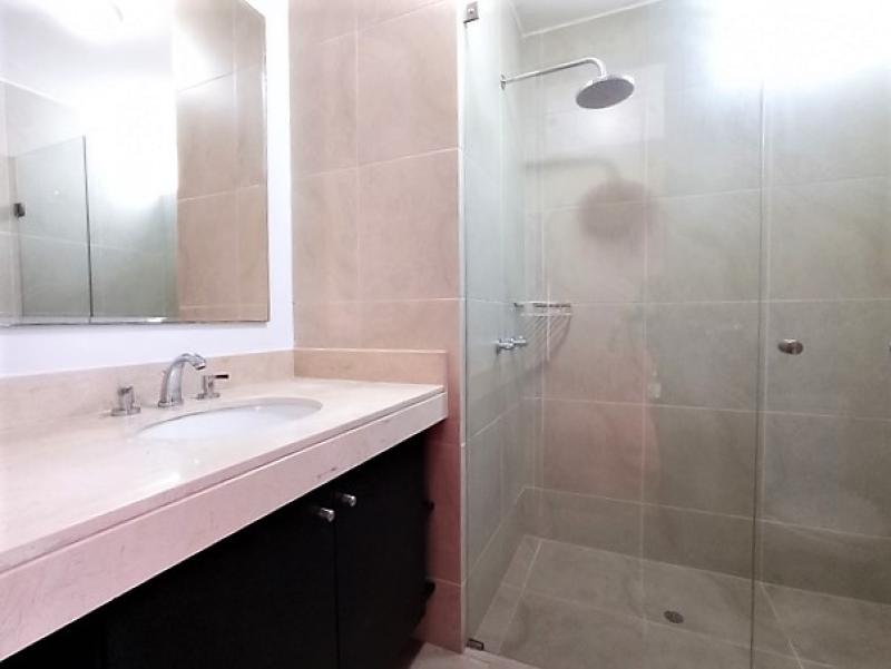 Pent-house Dúplex en Alquiler Zona Exclusiva San Isidro 4 Dormitorios $5,500 A.C. 410 mt.