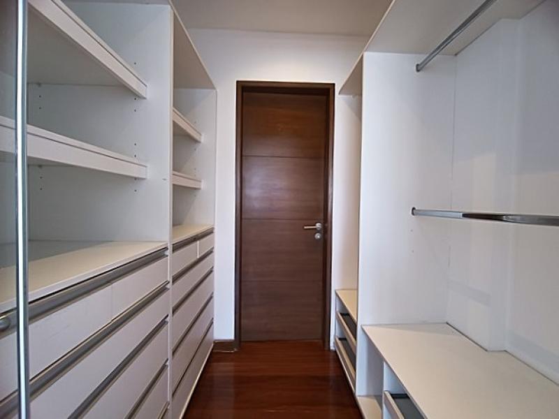 Exclusiva Residencia en Alquiler Urb. Aurora Miraflores 4 Dormitorios 4 Baños AT. 315 mt.