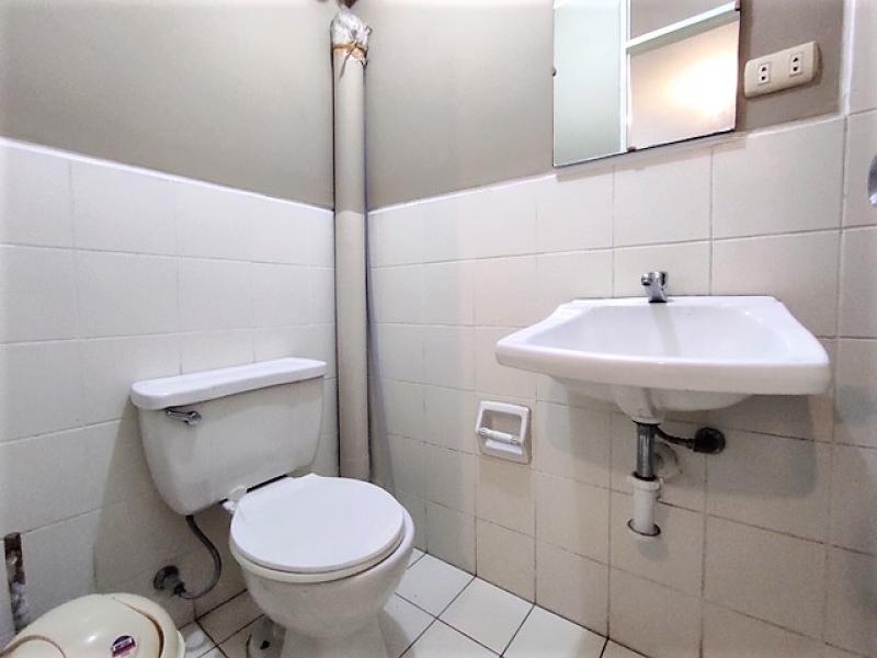 Dpto. en Vta. Zona Exclusiva de Chacarilla Surco 3 Dorm. $375,000 A.C. 198 MT.