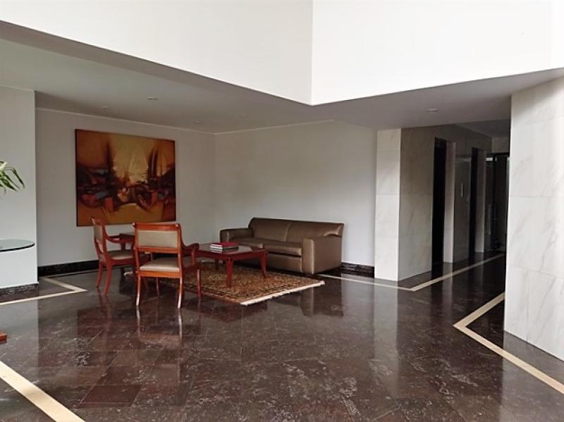 Departamento en Venta Zona Exclusiva de San Isidro Frente al Golf $678,400 A.C 212 mt