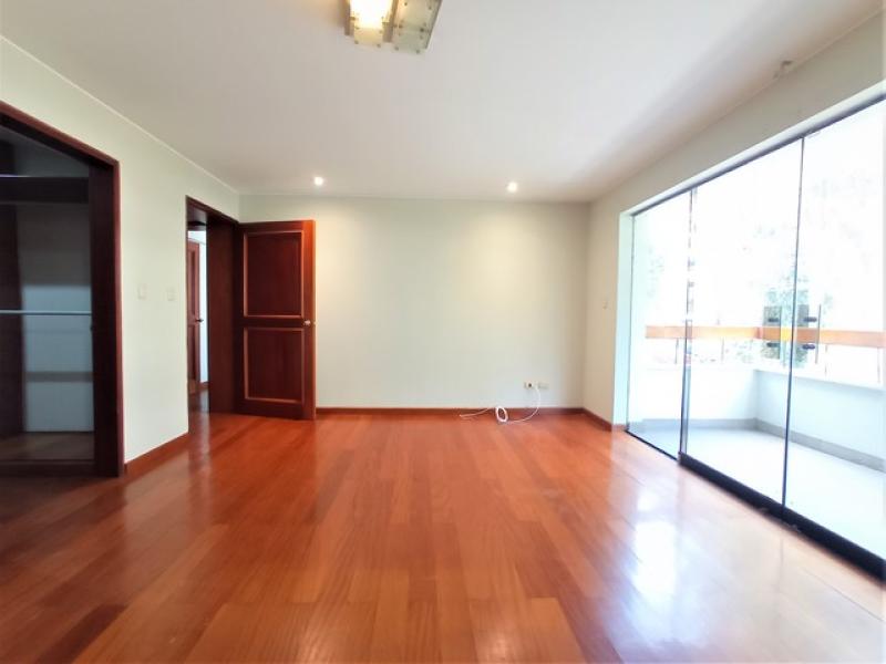 Dpto. en Vta. Zona Exclusiva de Chacarilla Surco 3 Dorm. $375,000 A.C. 198 MT.