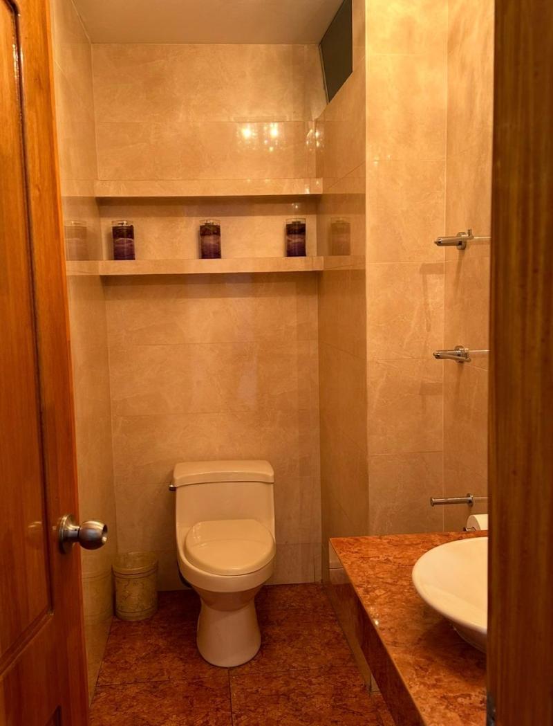 Estupendo Dpto. Triplex en Alquiler en Miraflores Terraza Amplia $2,200 A.O. 360