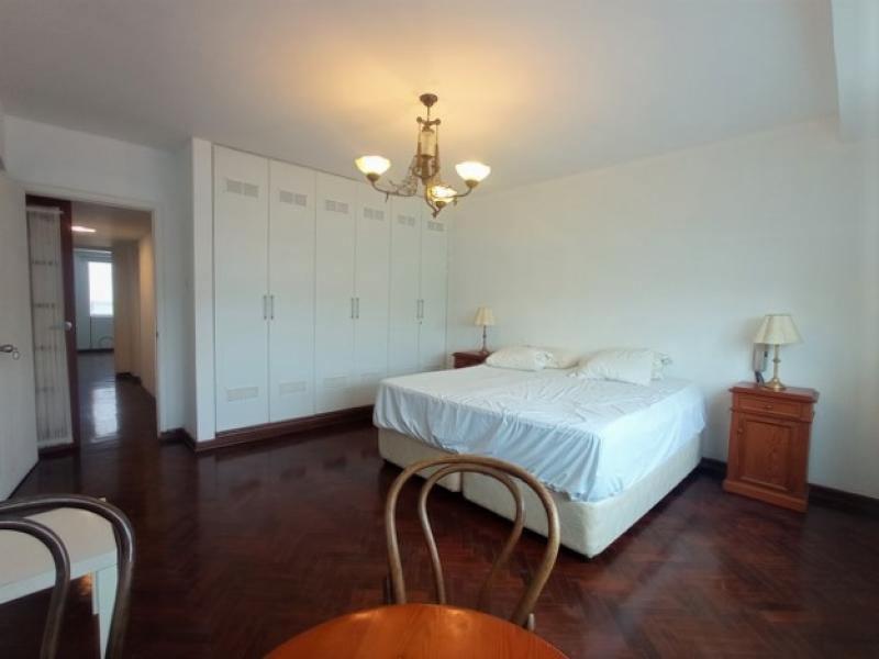 Departamento en Alquiler Amoblado en San Isidro 3 Dormitorios A.C 160 mt. $2,000