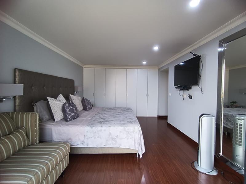 Exclusivo Departamento en Venta Urb. Monterrico, Surco - Condominio con Áreas Comunes