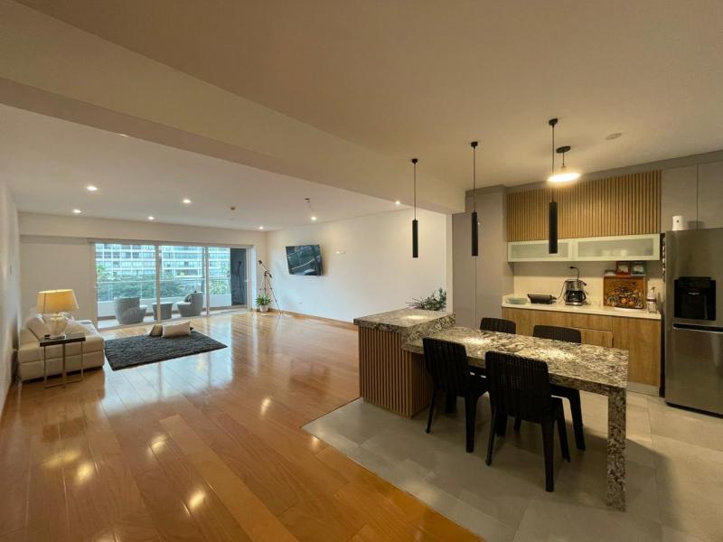 Departamento en Venta Malecón de Miraflores De Lujo Vista Espectacular 4 Dorm.