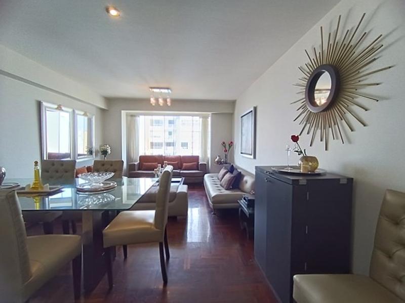 Dpto. en Venta Miraflores áreas Comunes 2 dormitorios + escritorio $210,000 AC. 89 mt.
