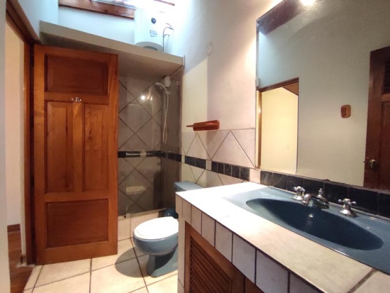 Casa en Alquiler en Zona Exclusiva de San Isidro  4 Dormitorios