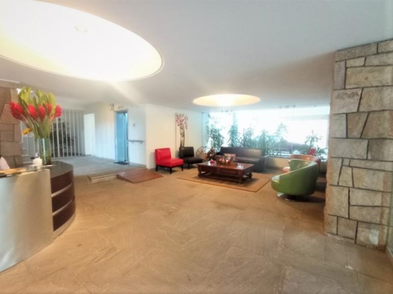 Departamento en Alquiler Amoblado en San Isidro 3 Dormitorios A.C 160 mt. $2,000