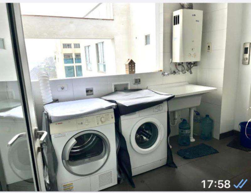 Departamento en Alquiler de Lujo en MIRAFLORES 3 Balcones 3 Dorm. $2,800  A.C. 216