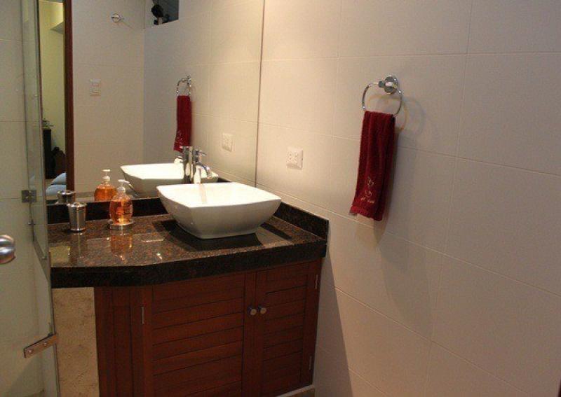 Exclusivo Dpto. Frente al Mar en Malecón Cisneros en Alquiler 3 Dorm. A.C. 198 mt. $2,400