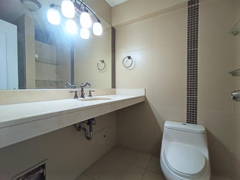 Pen-house Dúplex en Vta. Chacarilla Surco Piscina 4 Dorm. A.O. 290 mt.