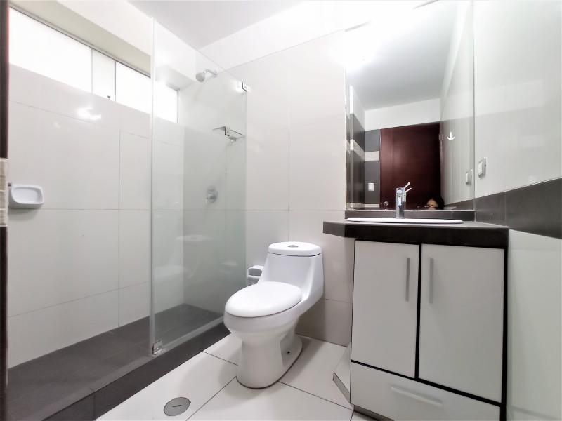 Dpto. en Alquiler Renovado en San Isidro Sin Muebles 3 Dormitorios A.C. 150 mt. S/.4,200