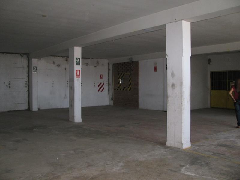 Local Industrial en Alquiler en Surquillo 5 Pisos A.C. 2,000 mt. $12,000