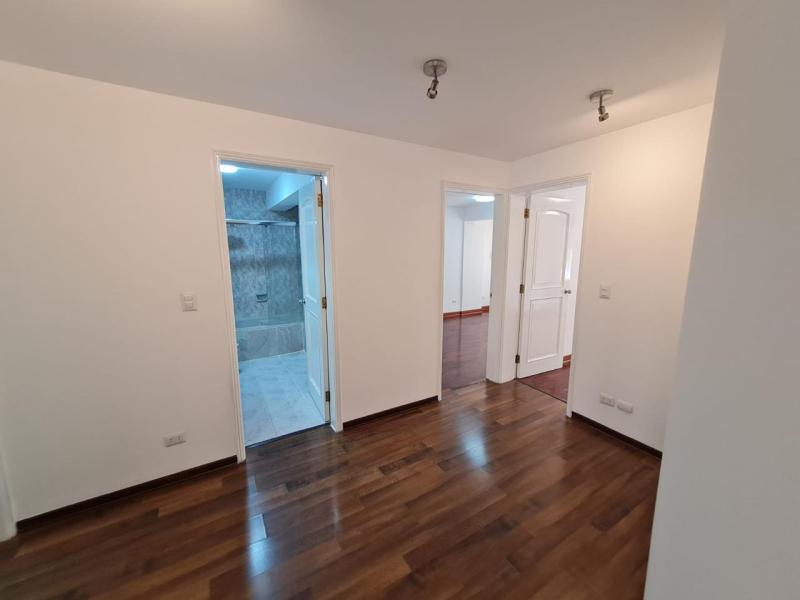 Departamento en Alquiler Frente al Mar en Miraflores 3 Dorm. $3,500