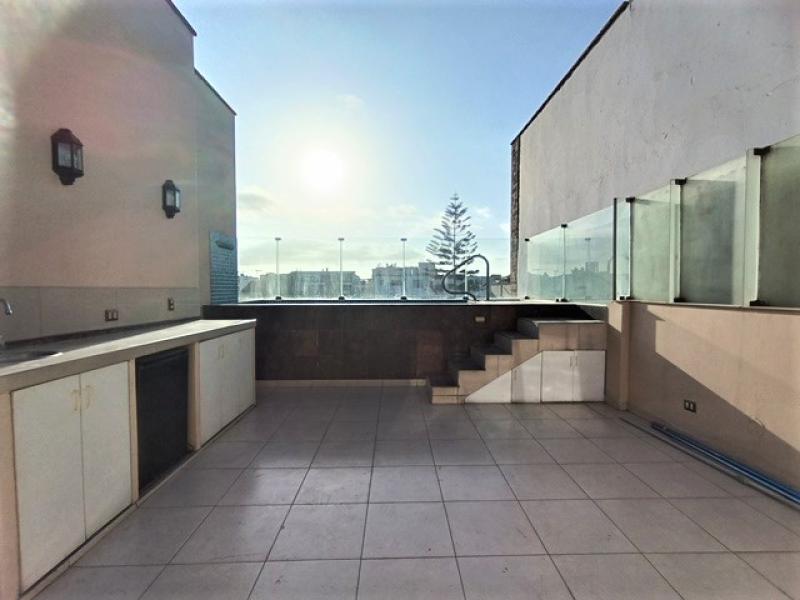 Pen-house Dúplex en Vta. Chacarilla Surco Piscina 4 Dorm. A.O. 290 mt.