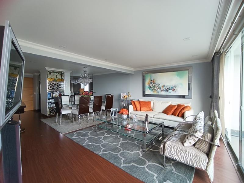 Exclusivo Departamento en Venta Urb. Monterrico, Surco - Condominio con Áreas Comunes