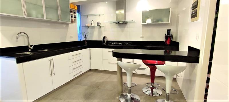 Pent-house Dúplex en Alquiler Amoblado de Lujo Vista Lateral al Mar $2,400 A.O. 260 mt.