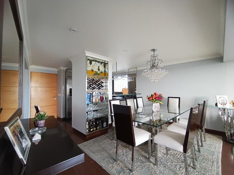 Exclusivo Departamento en Venta Urb. Monterrico, Surco - Condominio con Áreas Comunes