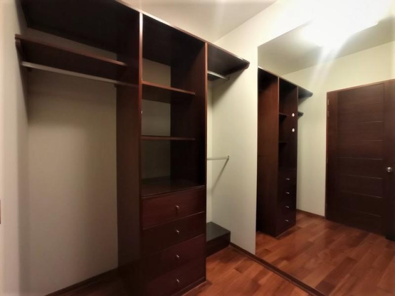 Estupendo Departamento Frente al Mar en Barranco 3 Dorm. $1,950 A.C. 175 mt.